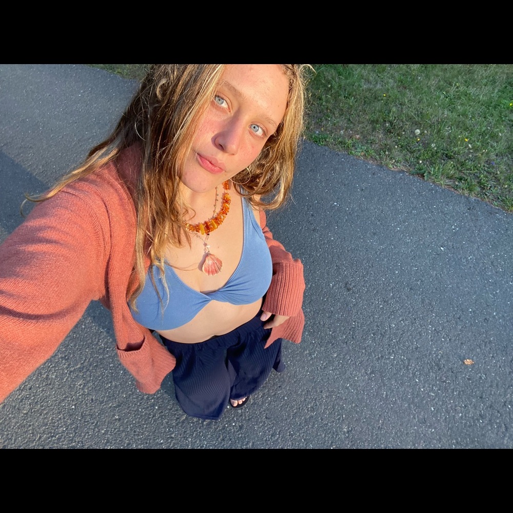 Meet your Posher, Chloe